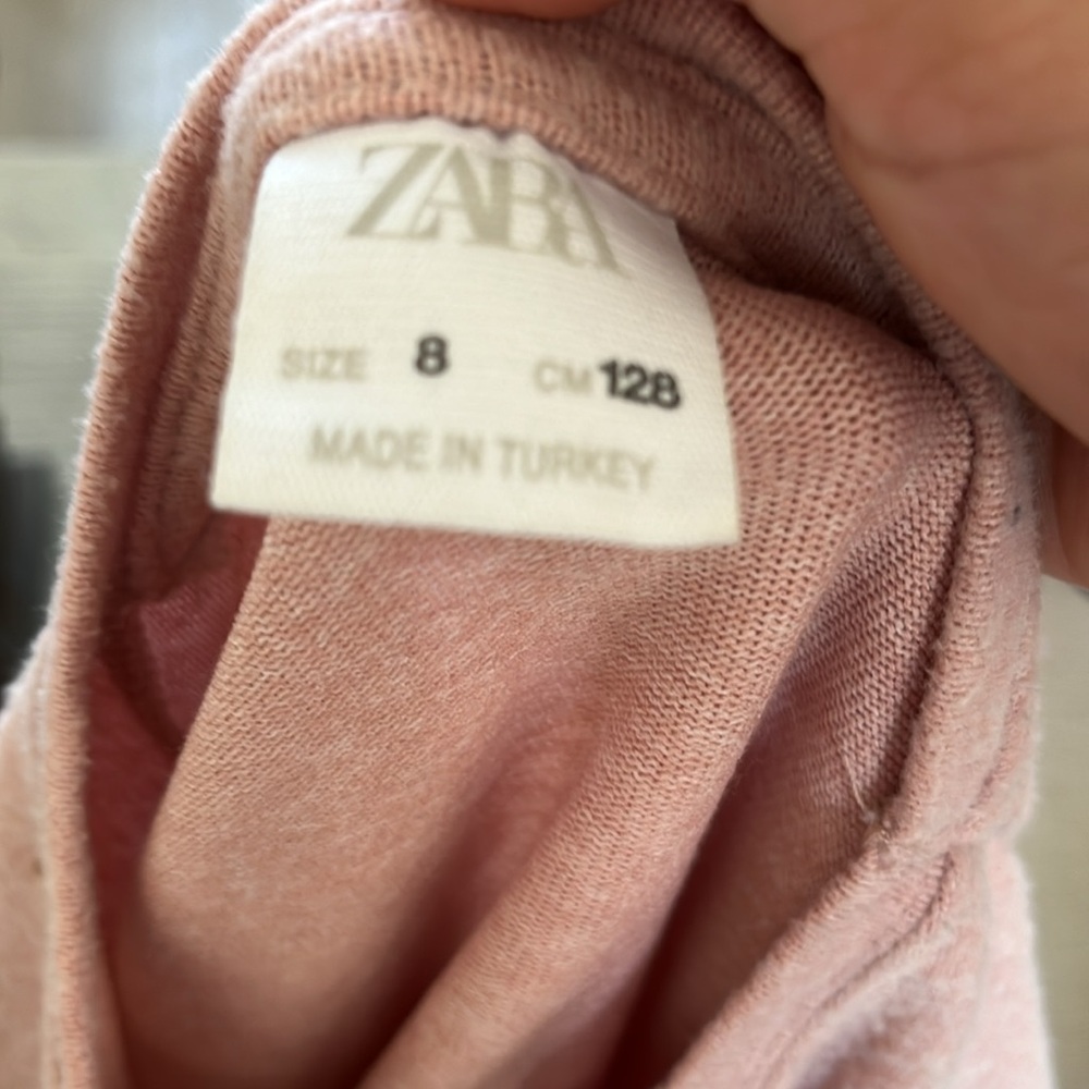 Sweater - Picture 4 of 4
